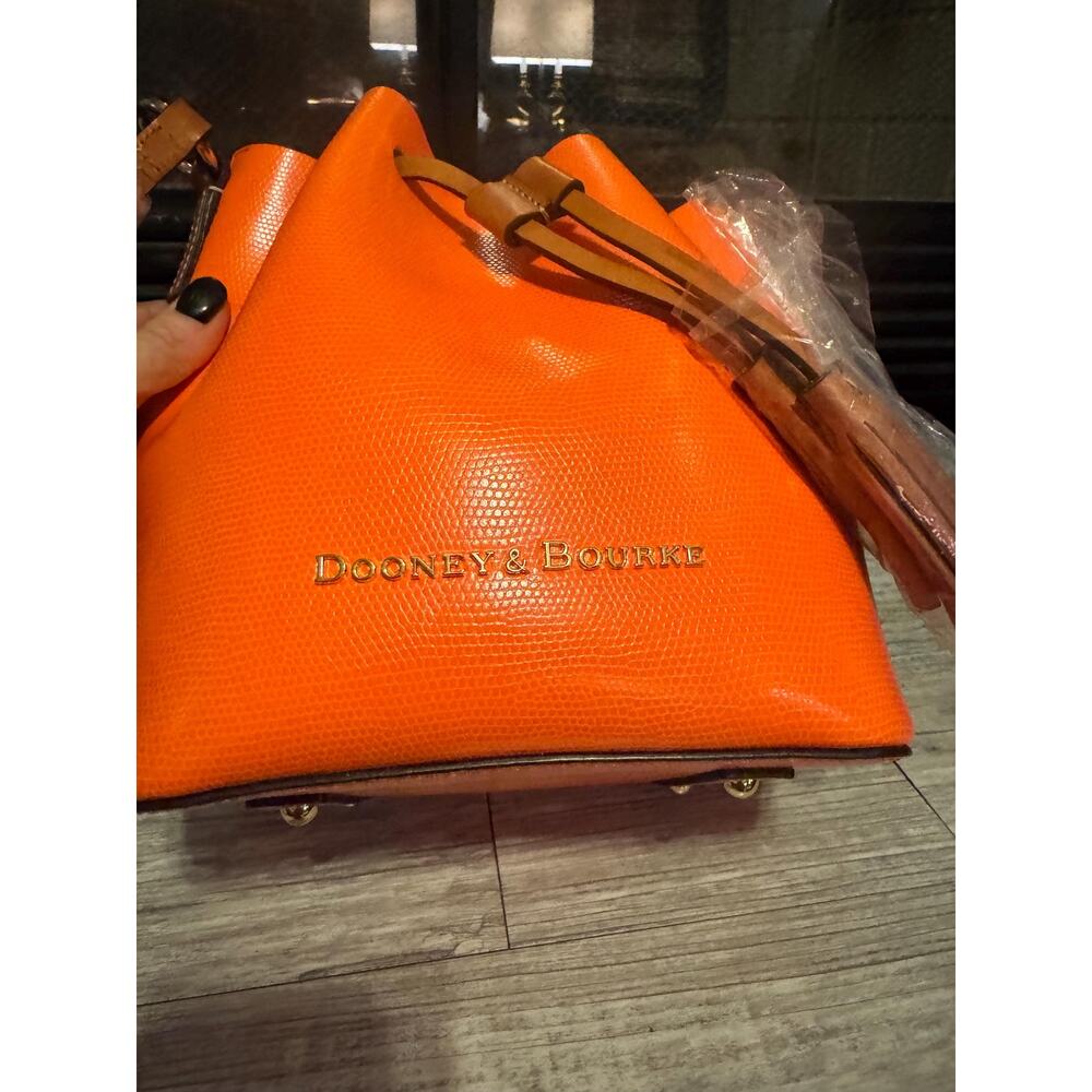 NWT Dooney Bourke Serena Embossed Leather orange pink drawstring bucket purse - Picture 4 of 13